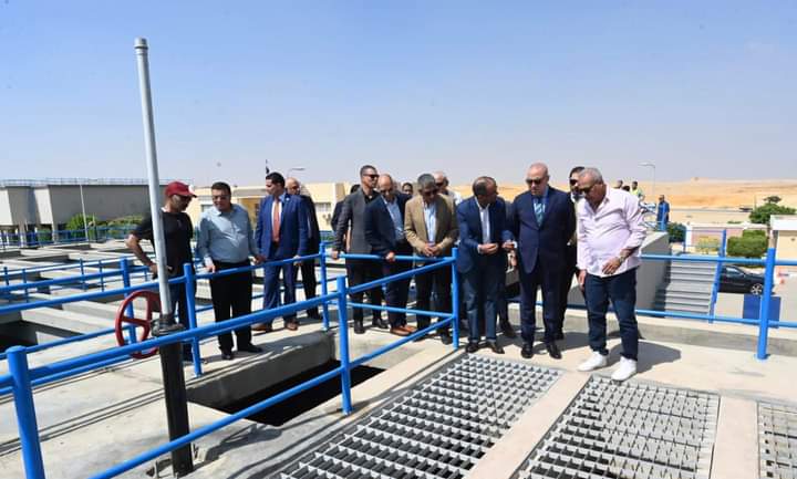 وزير الإسكان يتفقد محطة تنقية مياه الشرب بالقاهرة الجديدة